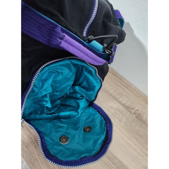 Vintage ROLLERBLADE 1990s Retro Duffle Bag Travel Overnight Purple Black Teal - Picture 9 of 13